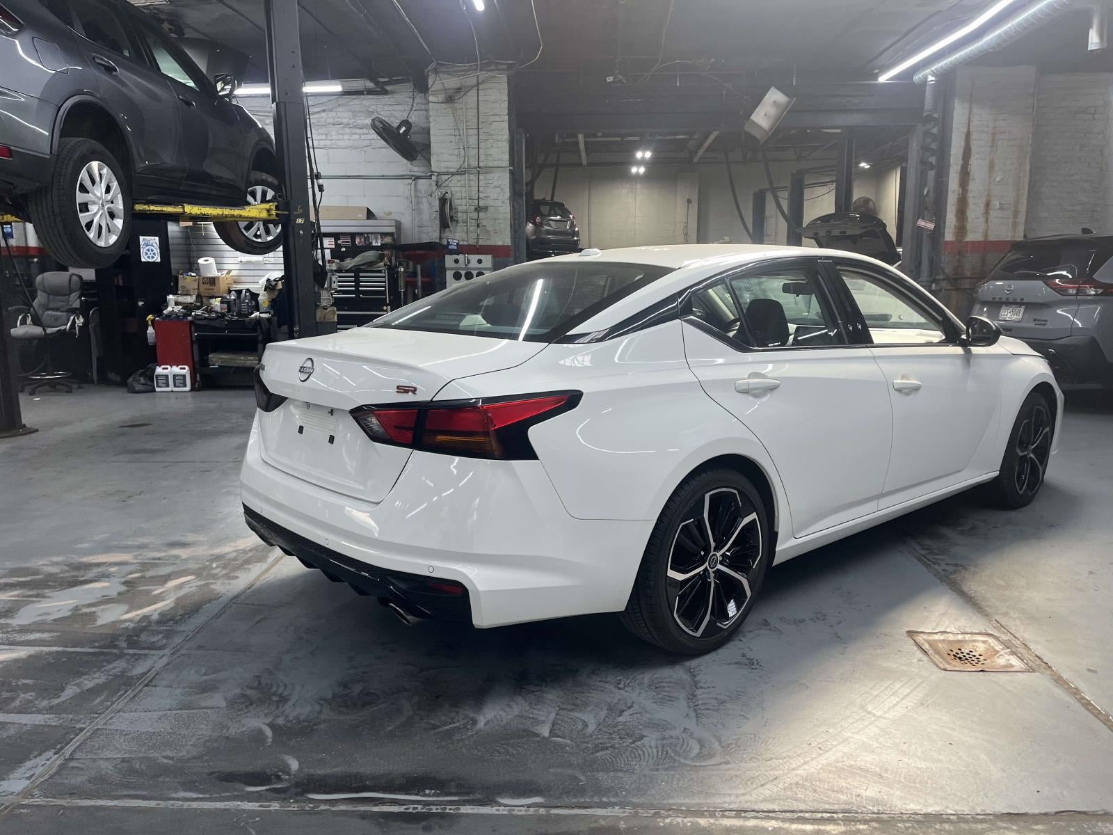 2024 Nissan Altima SR FWD