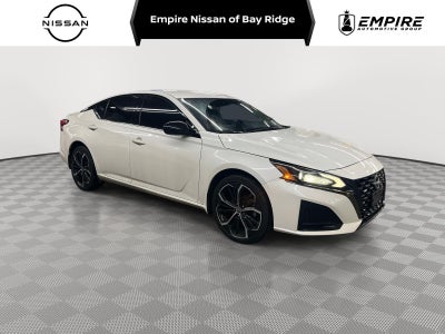 2023 Nissan Altima SR Intelligent AWD