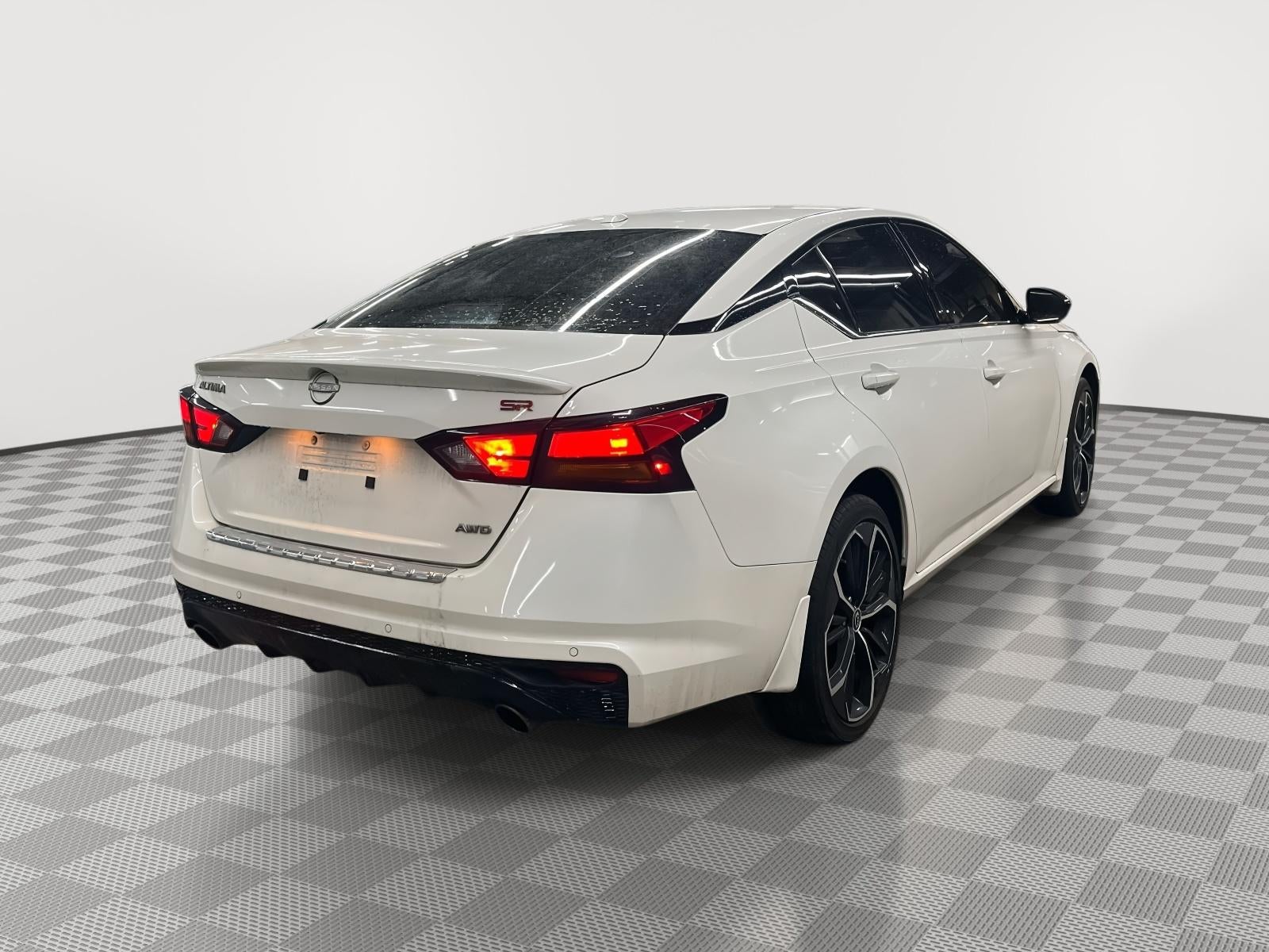 2023 Nissan Altima SR Intelligent AWD