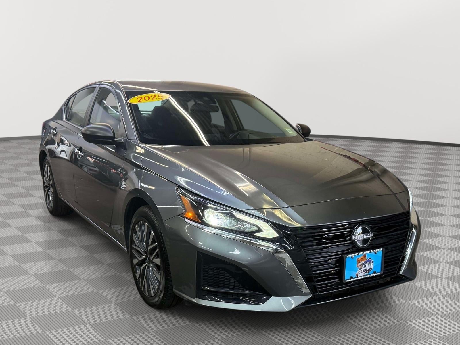 2025 Nissan Altima SV FWD