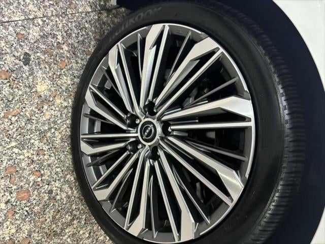 2023 Nissan Altima SL FWD