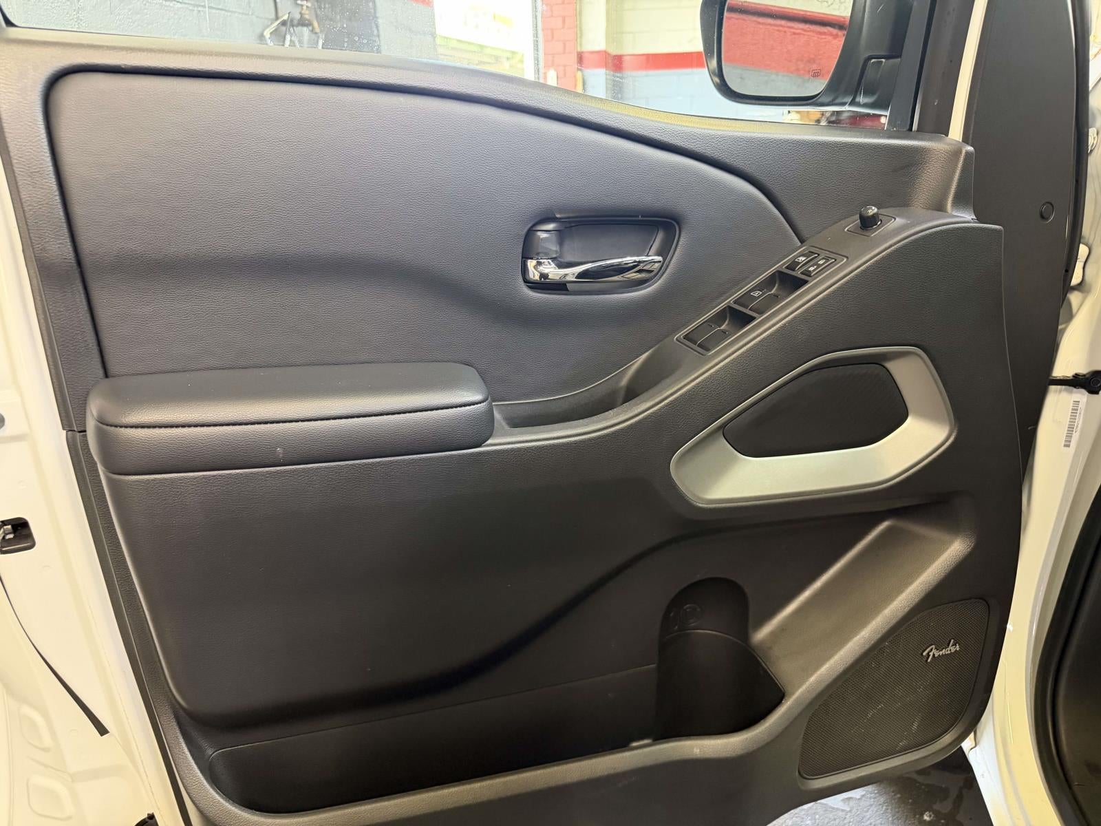 2025 Nissan Frontier Crew Cab SV 4x2