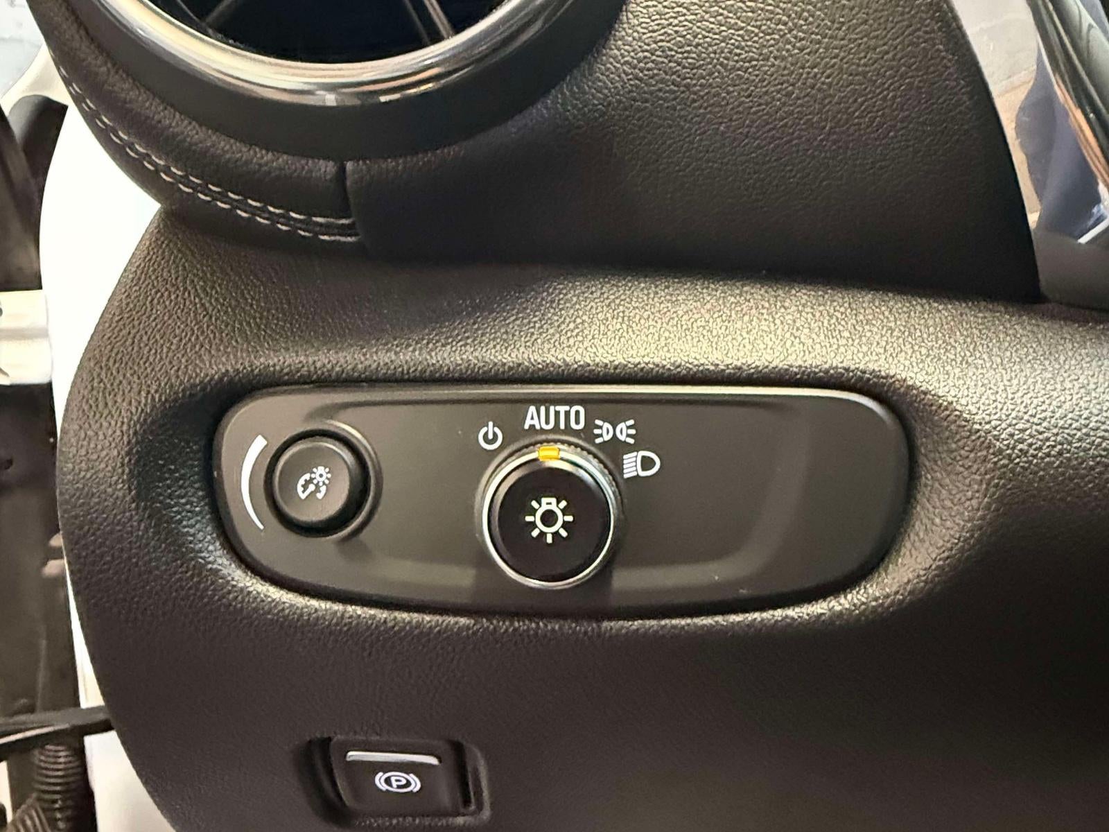 2023 Chevrolet Blazer AWD 2LT