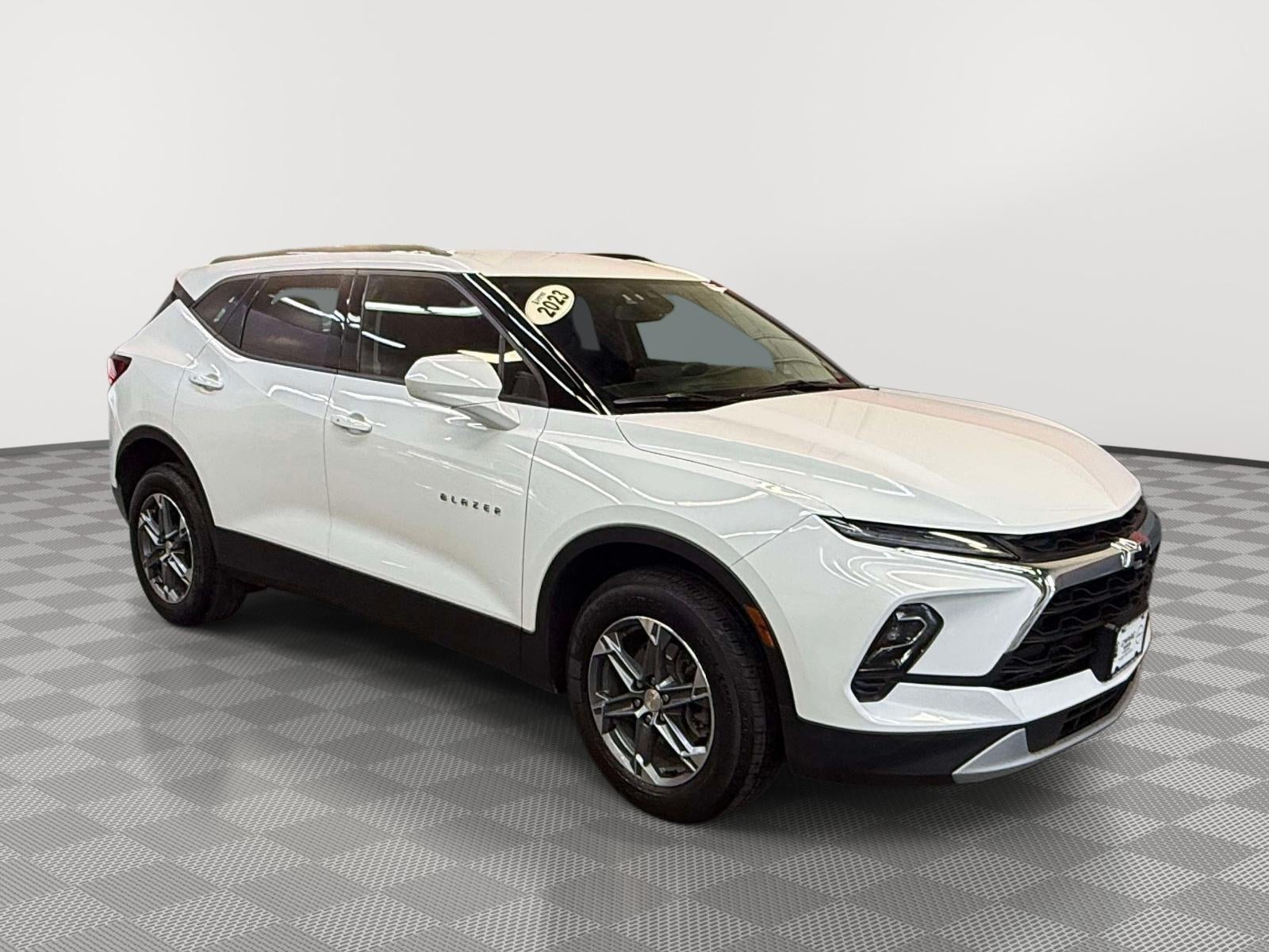 2023 Chevrolet Blazer AWD 2LT