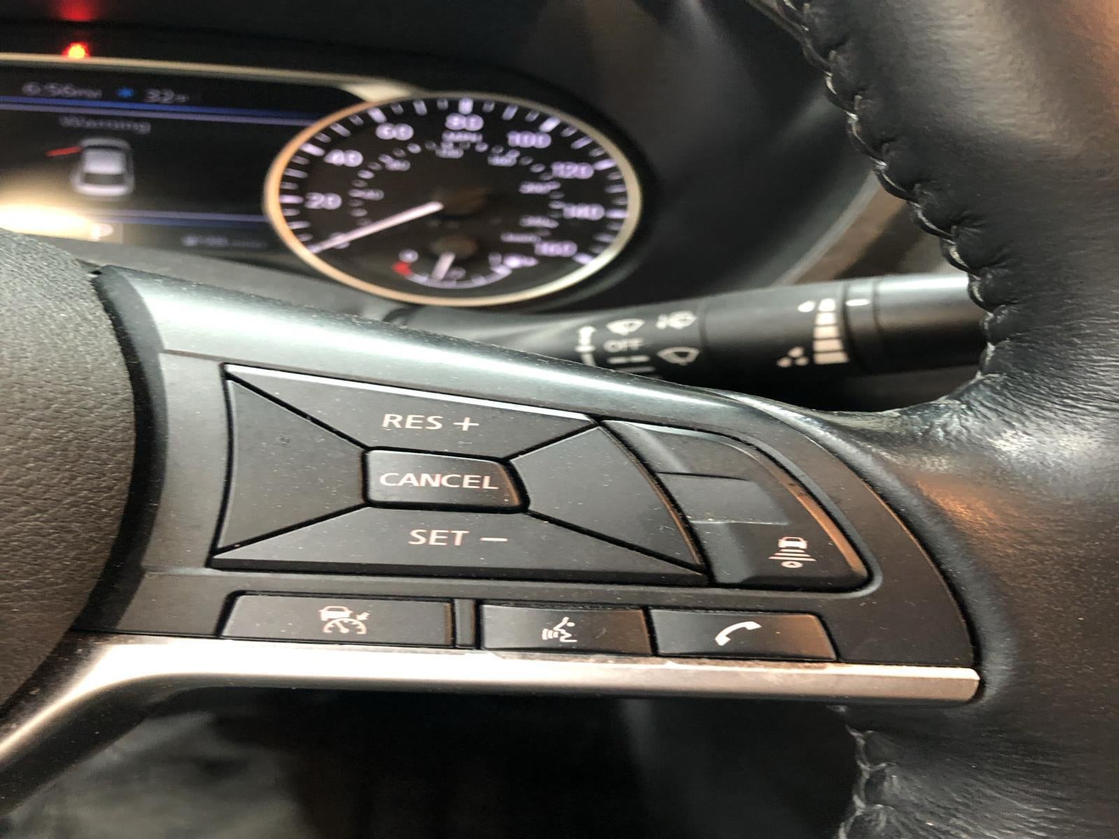 2022 Nissan Sentra SV Xtronic CVT