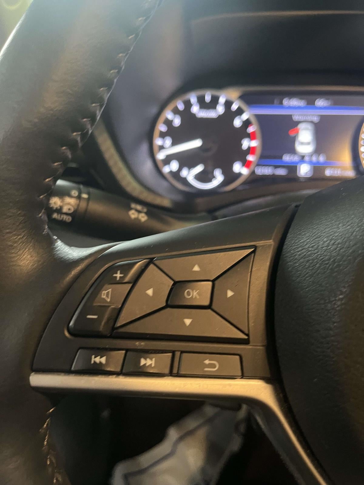 2023 Nissan Sentra SV Xtronic CVT