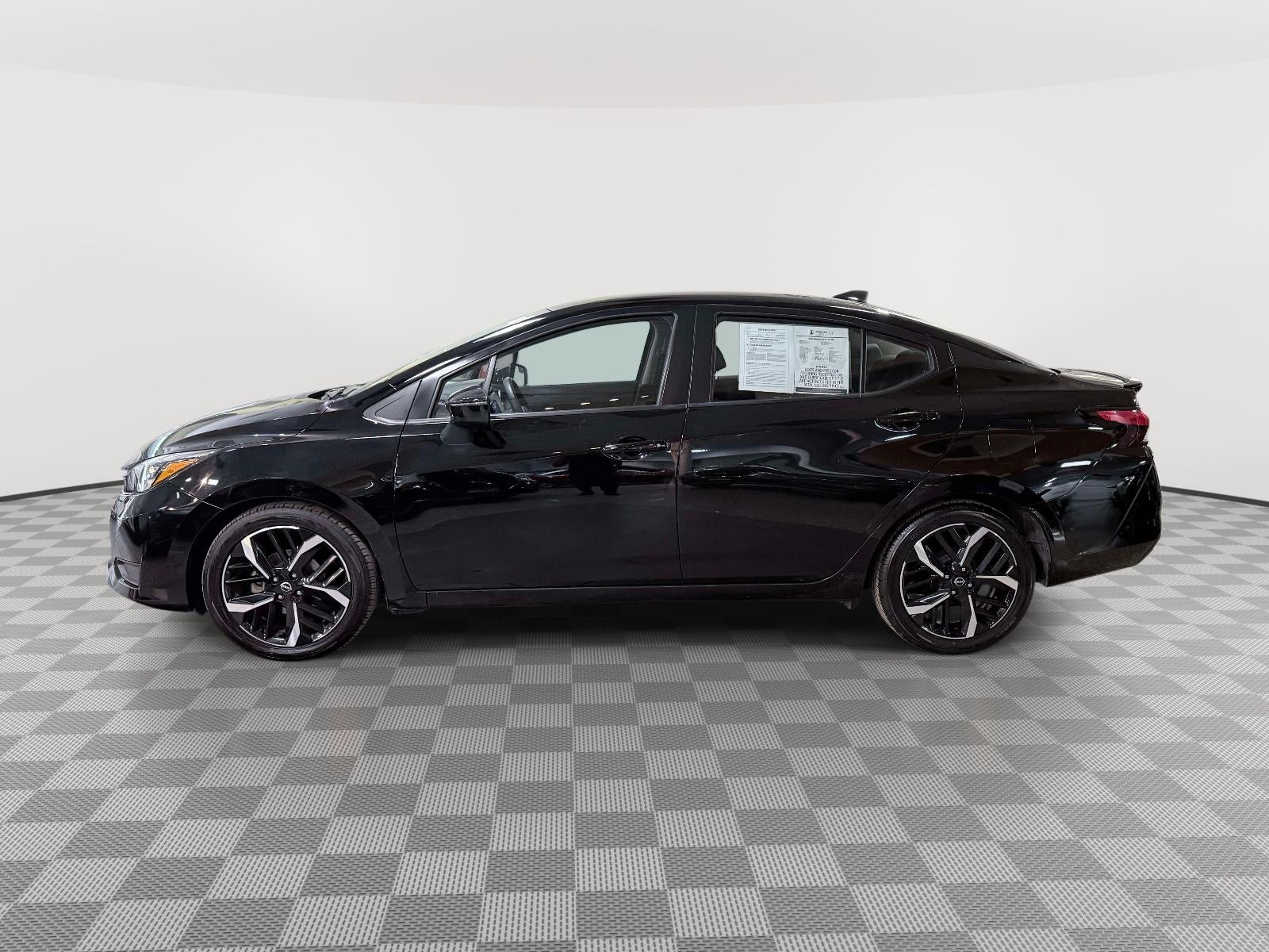 2024 Nissan Versa 1.6 SR