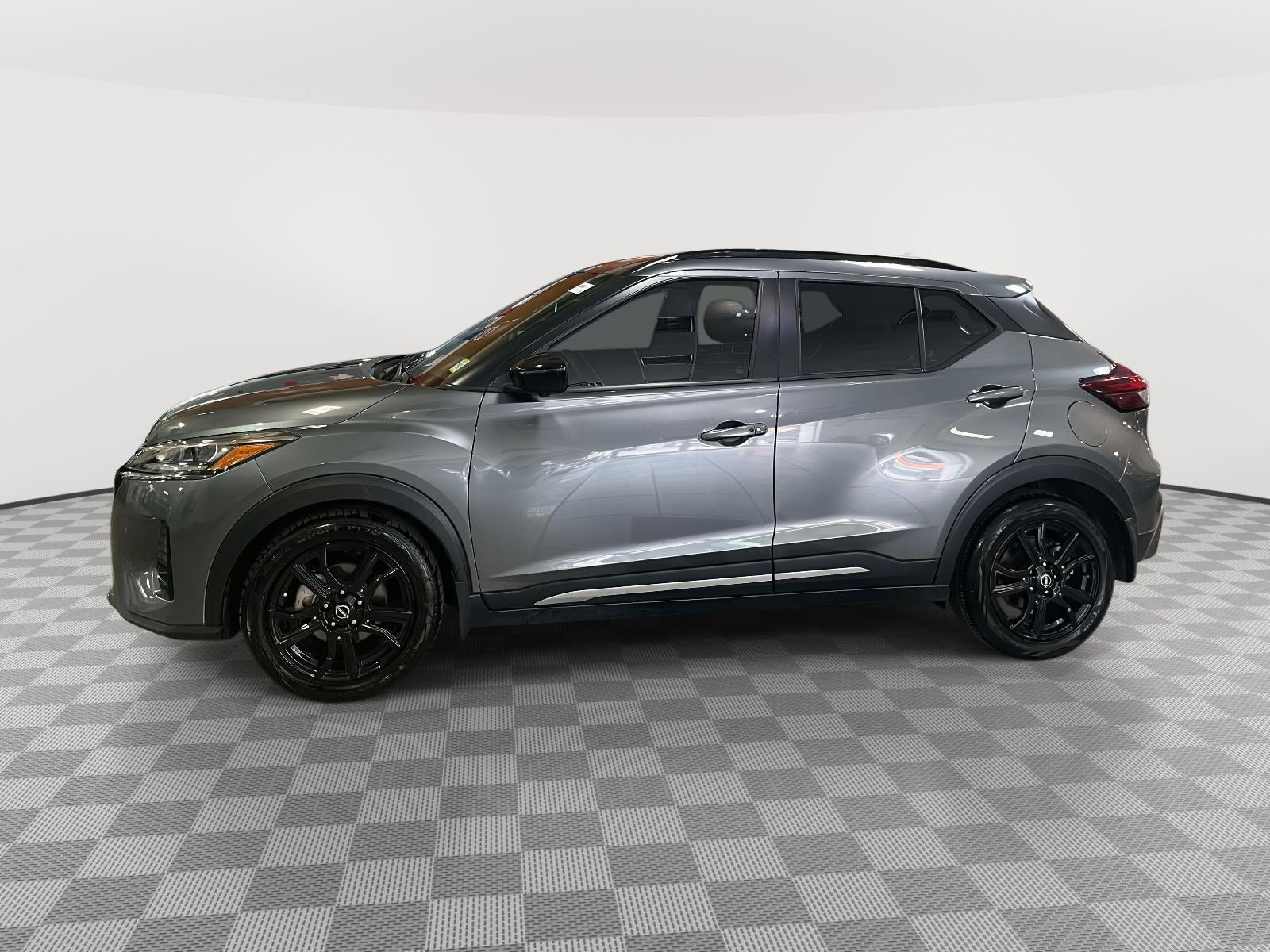 2024 Nissan Kicks SR Xtronic CVT