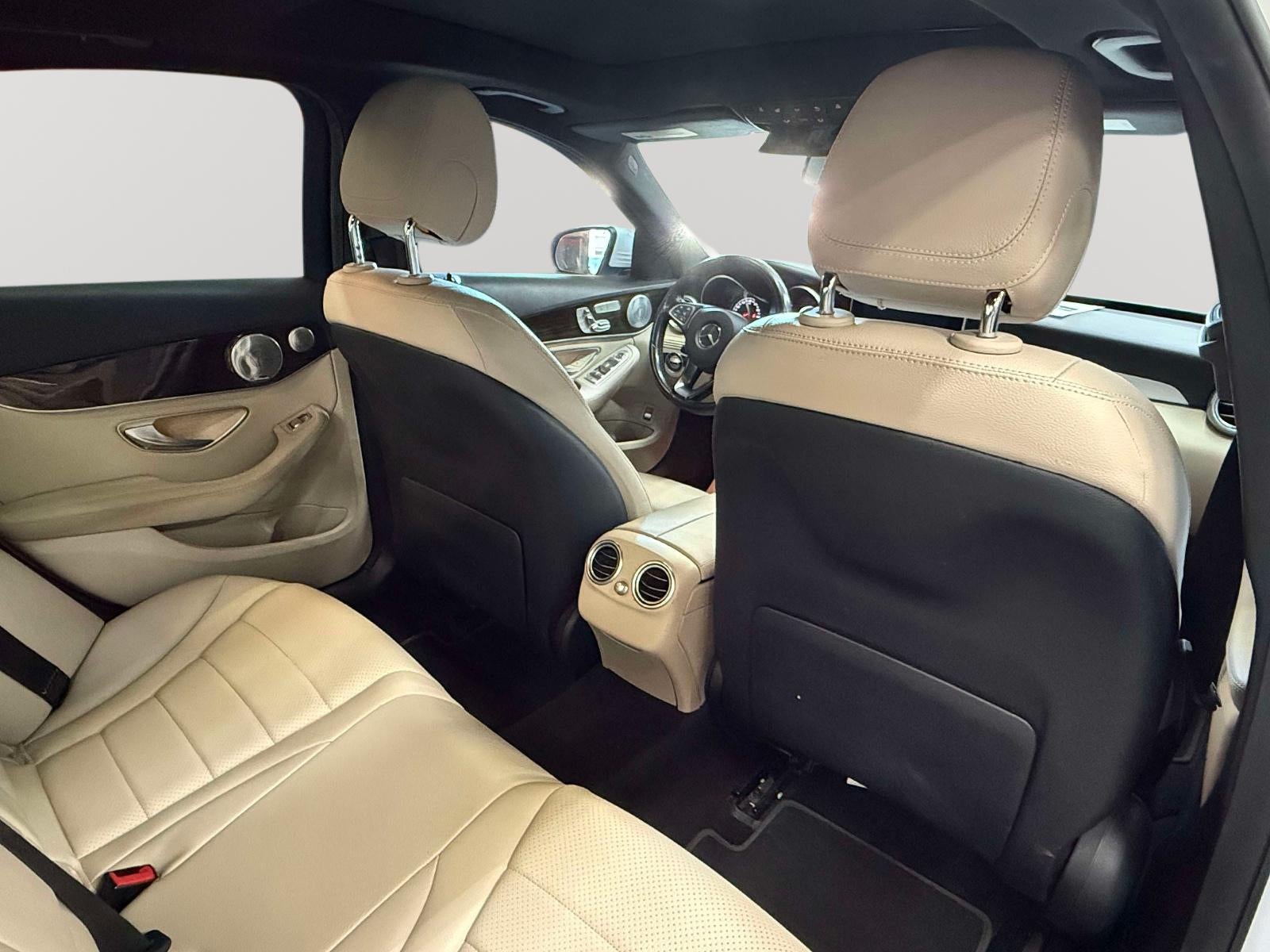 2018 Mercedes-Benz C 300 4MATIC®