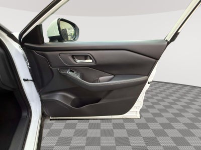 2024 Nissan Rogue SV FWD