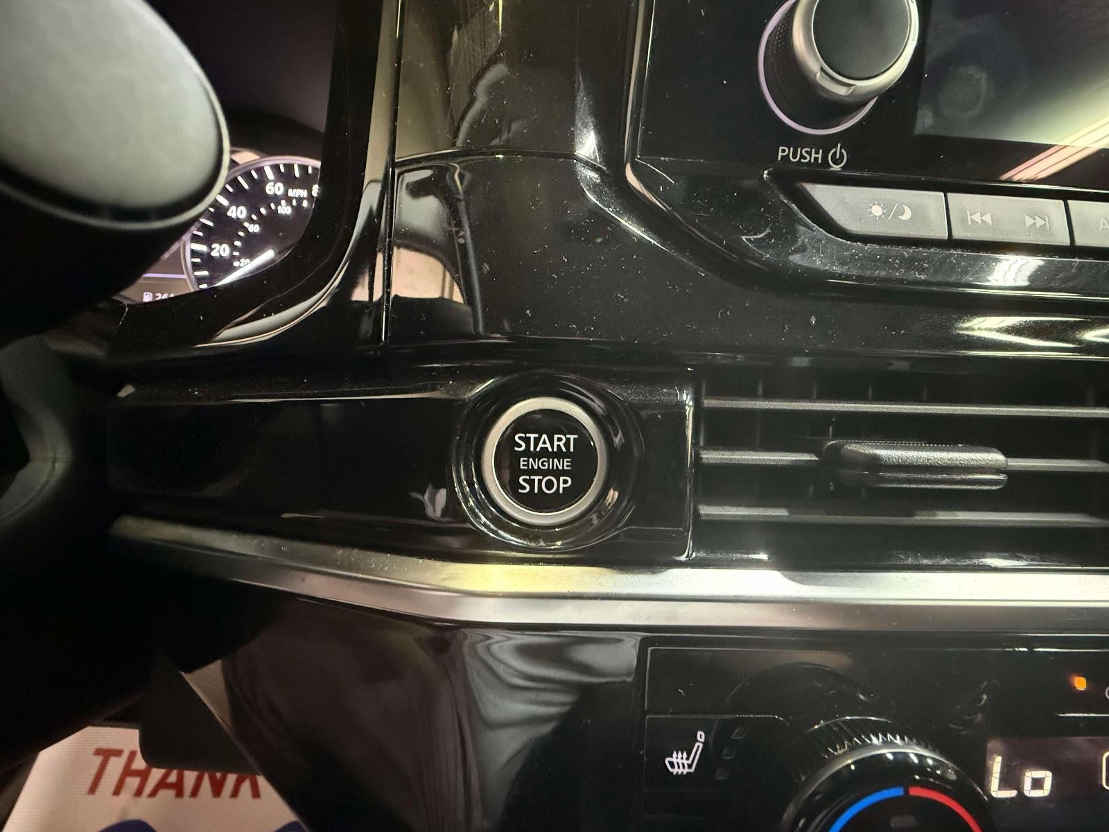 2024 Nissan Pathfinder SV FWD