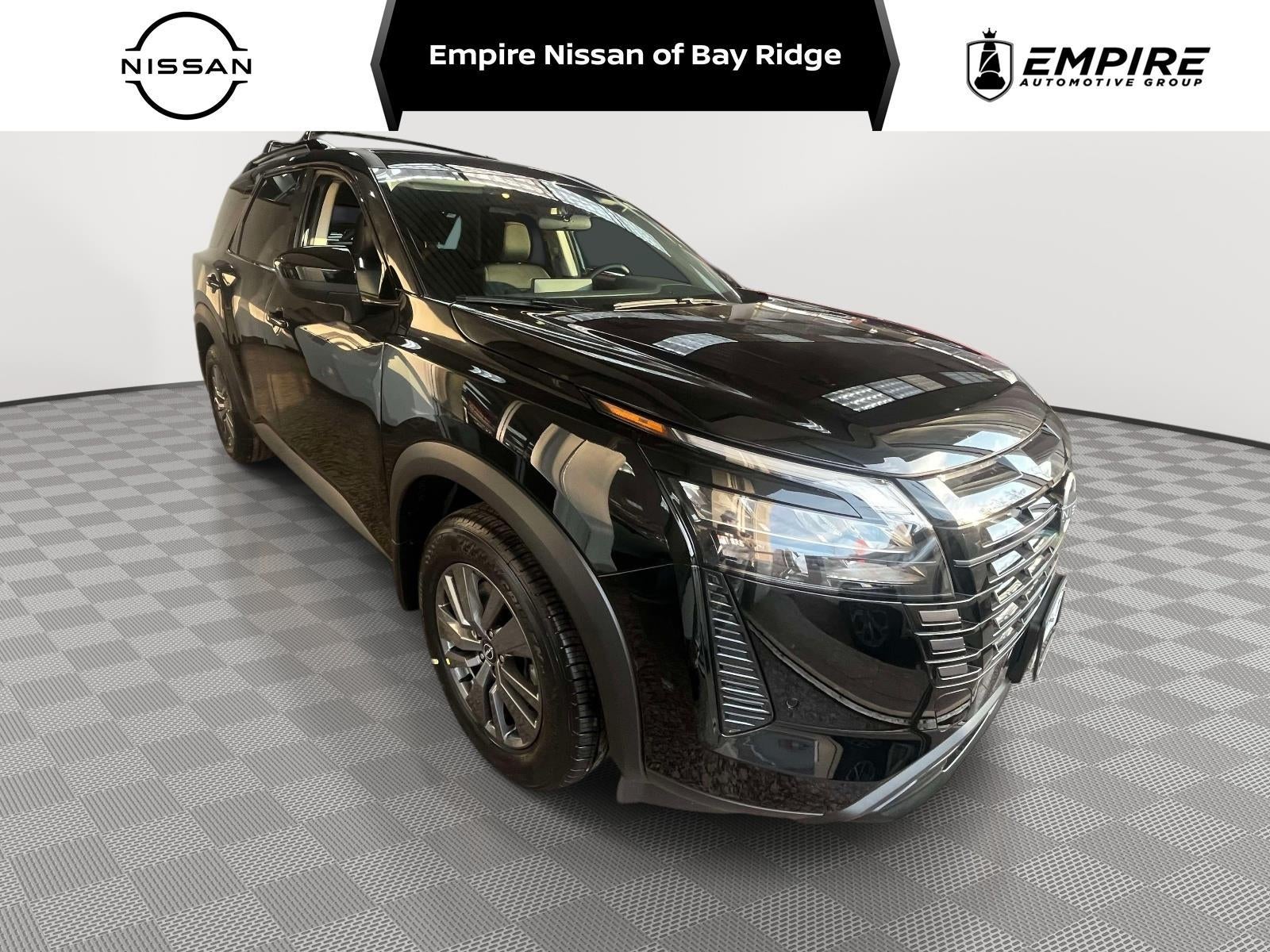 2024 Nissan Pathfinder SV 4WD