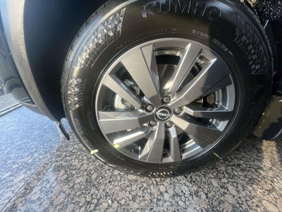 2024 Nissan Pathfinder SV 4WD