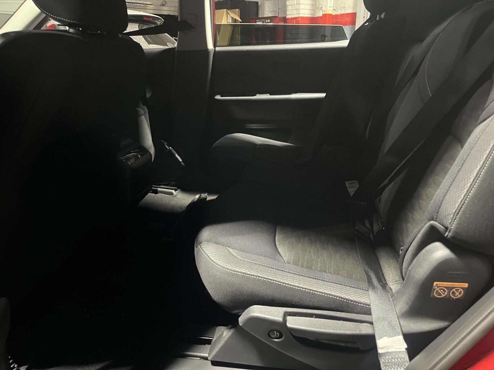 2024 Nissan Pathfinder SV 4WD