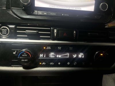 2024 Nissan Pathfinder SV 4WD