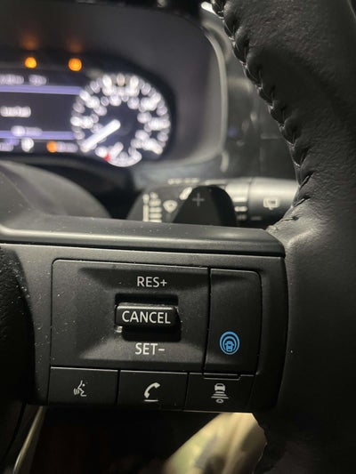 2024 Nissan Pathfinder SV 4WD