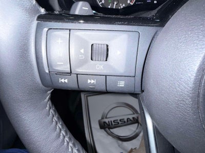 2023 Nissan Pathfinder SL 4WD
