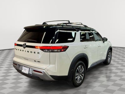 2023 Nissan Pathfinder SL 4WD