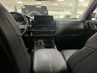 2025 Nissan Pathfinder SL 4WD