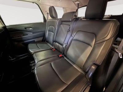2022 Nissan Pathfinder SL 4WD