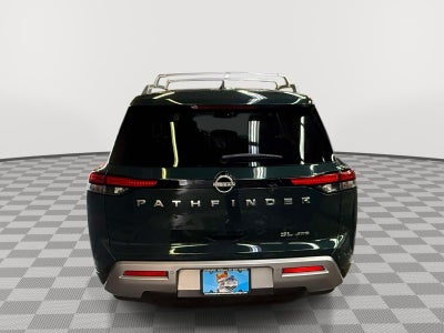 2022 Nissan Pathfinder SL 4WD