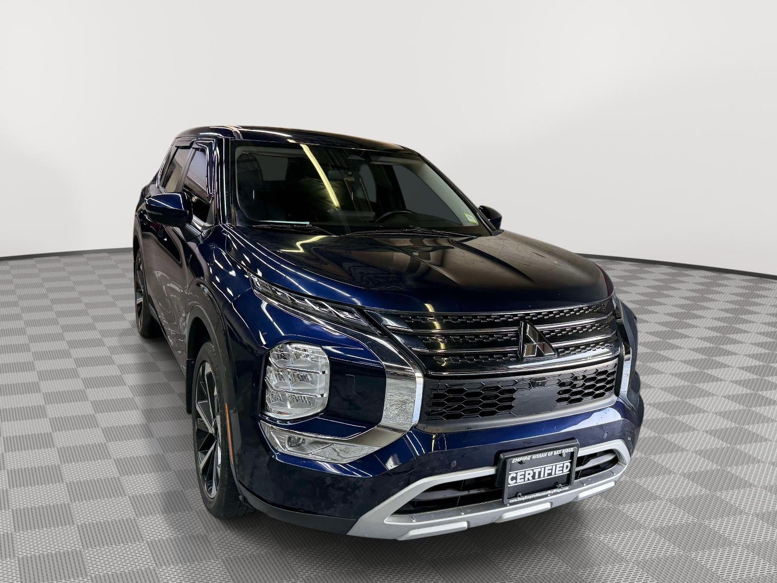 2022 Mitsubishi Outlander SE