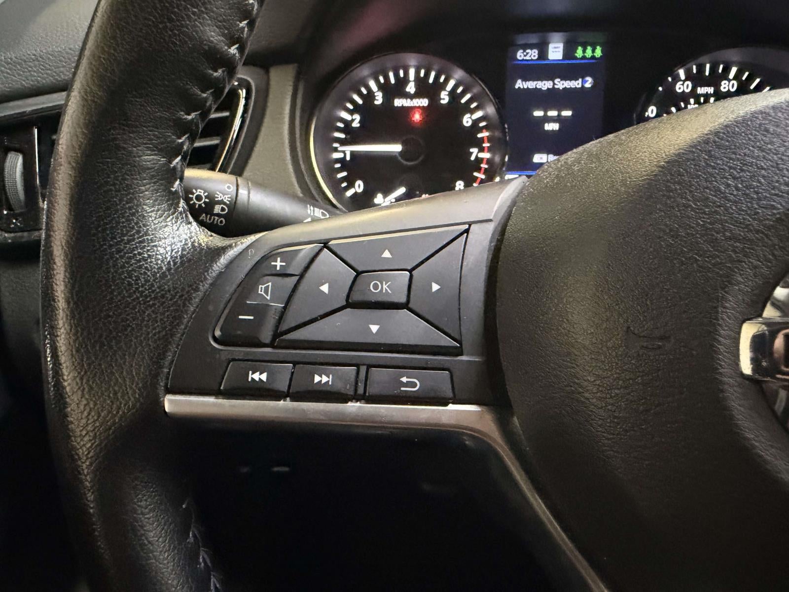 2022 Nissan Rogue Sport SL AWD Xtronic CVT