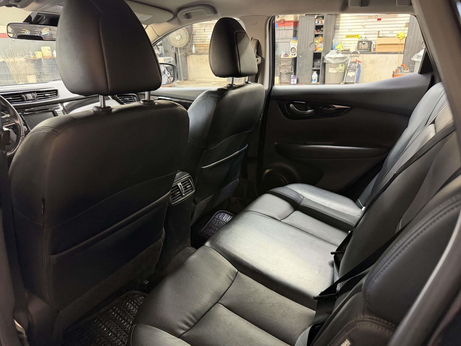 2022 Nissan Rogue Sport SL AWD Xtronic CVT