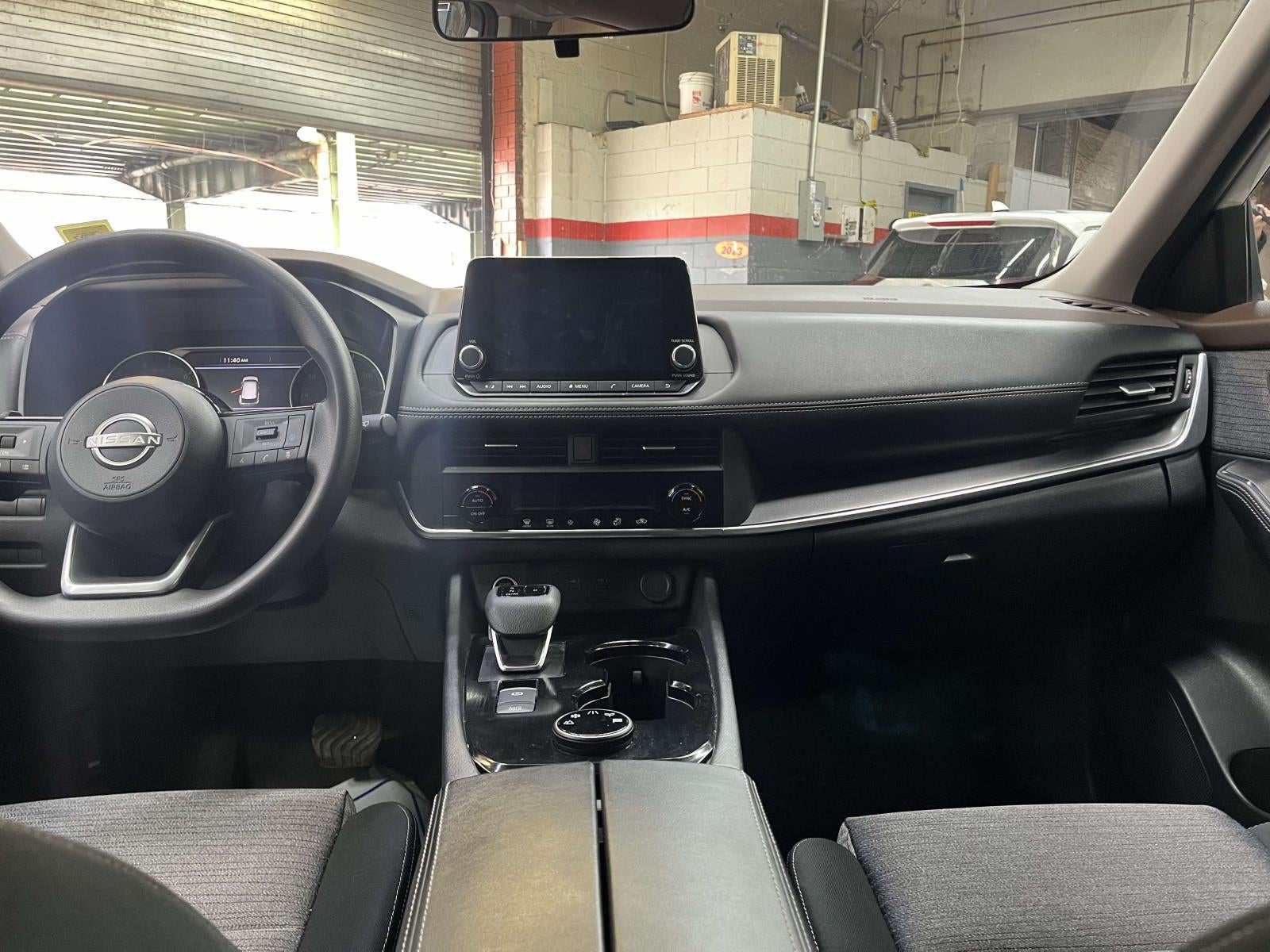 2023 Nissan Rogue SV Intelligent AWD