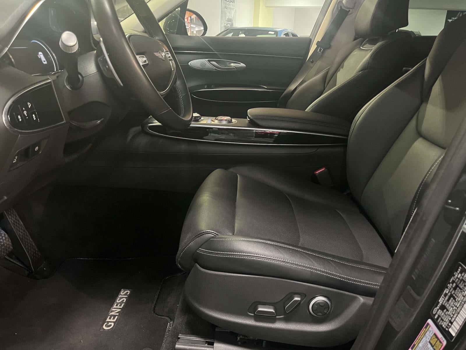 2025 Genesis GV70 2.5T AWD