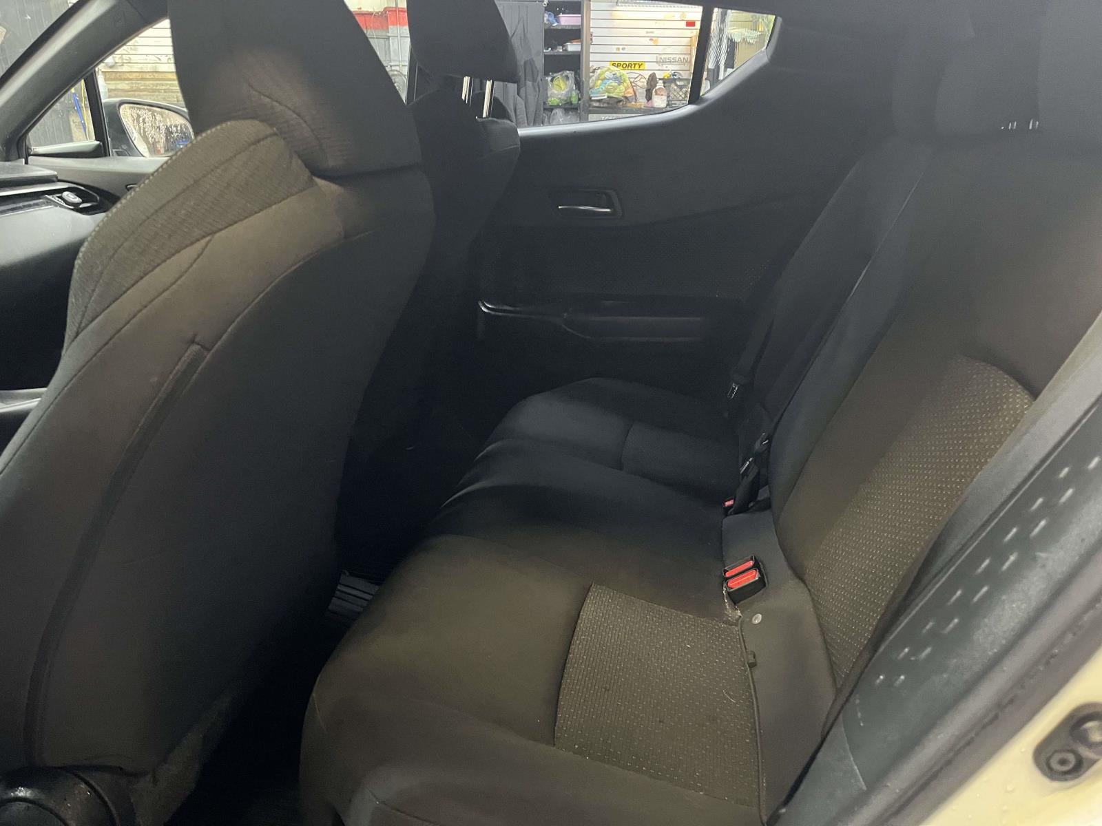 2018 Toyota C-HR XLE Premium