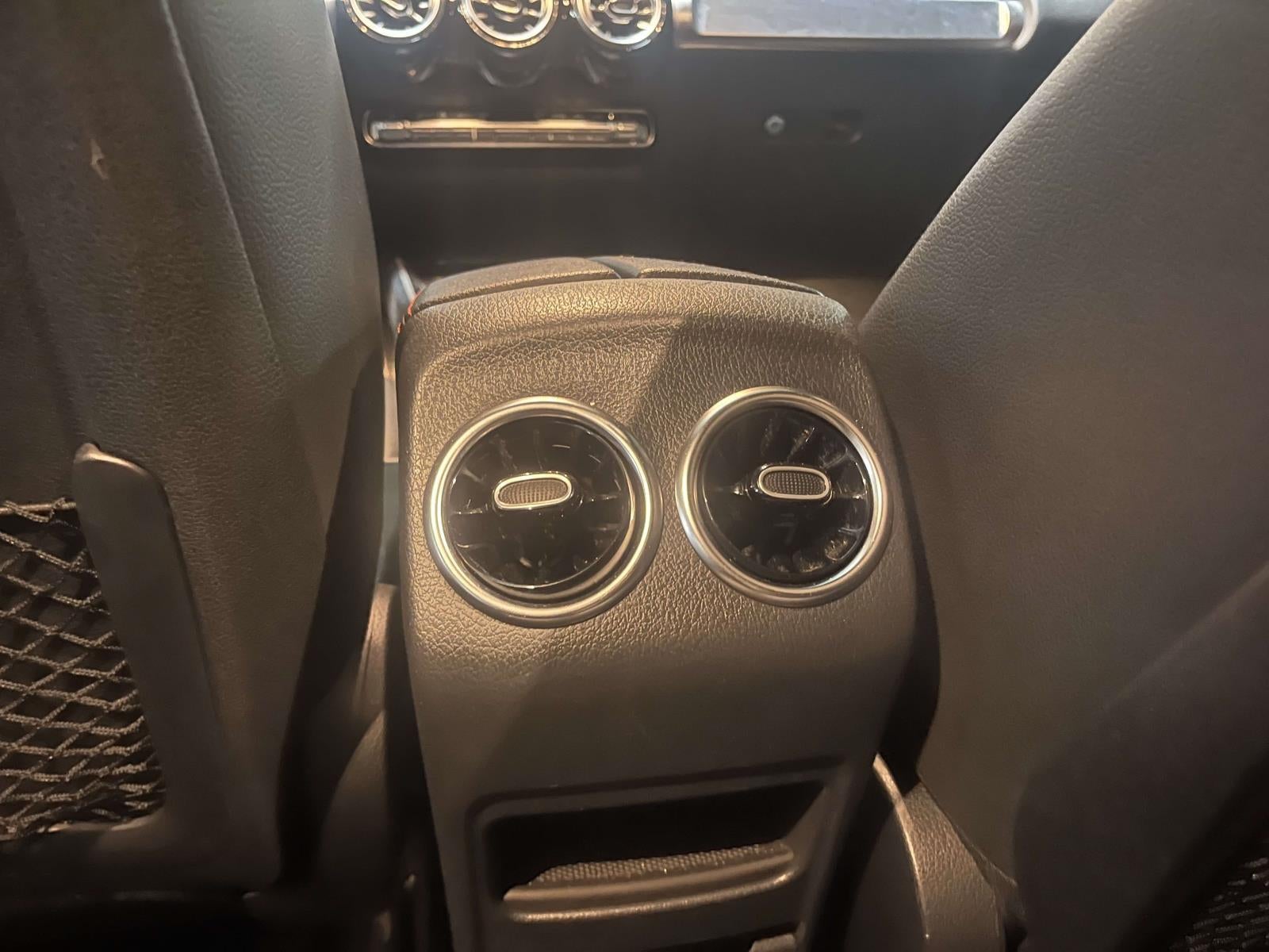 2022 Mercedes-Benz GLB 250 4MATIC®