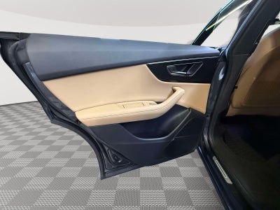 2023 Audi Q8 Premium Plus 55 TFSI quattro Tiptronic