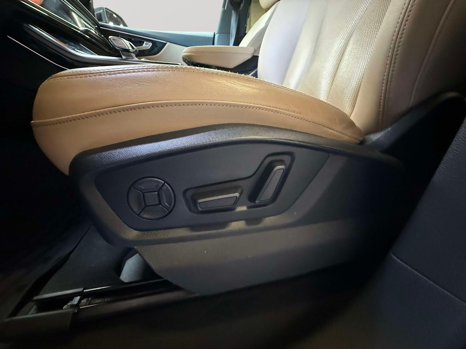 2023 Audi Q8 Premium Plus 55 TFSI quattro Tiptronic