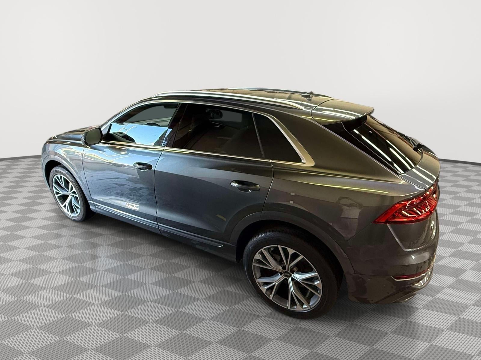 2023 Audi Q8 Premium Plus 55 TFSI quattro Tiptronic