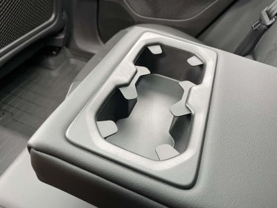 2022 Volvo XC40 T5 R-Design