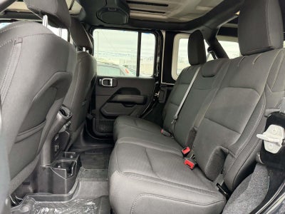 2018 Jeep Wrangler Unlimited Sahara 4x4