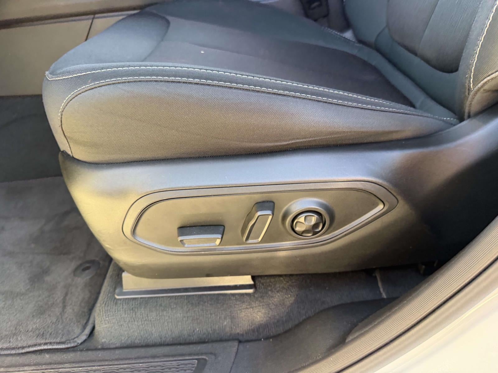 2025 Jeep Grand Cherokee Laredo X 4x4