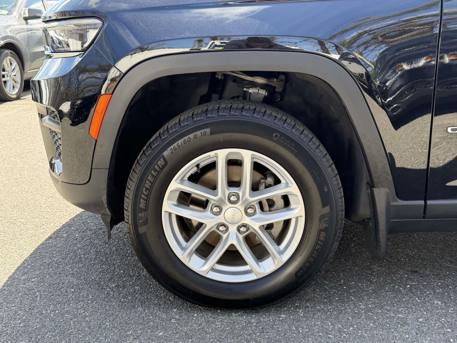 2025 Jeep Grand Cherokee Laredo X 4x4