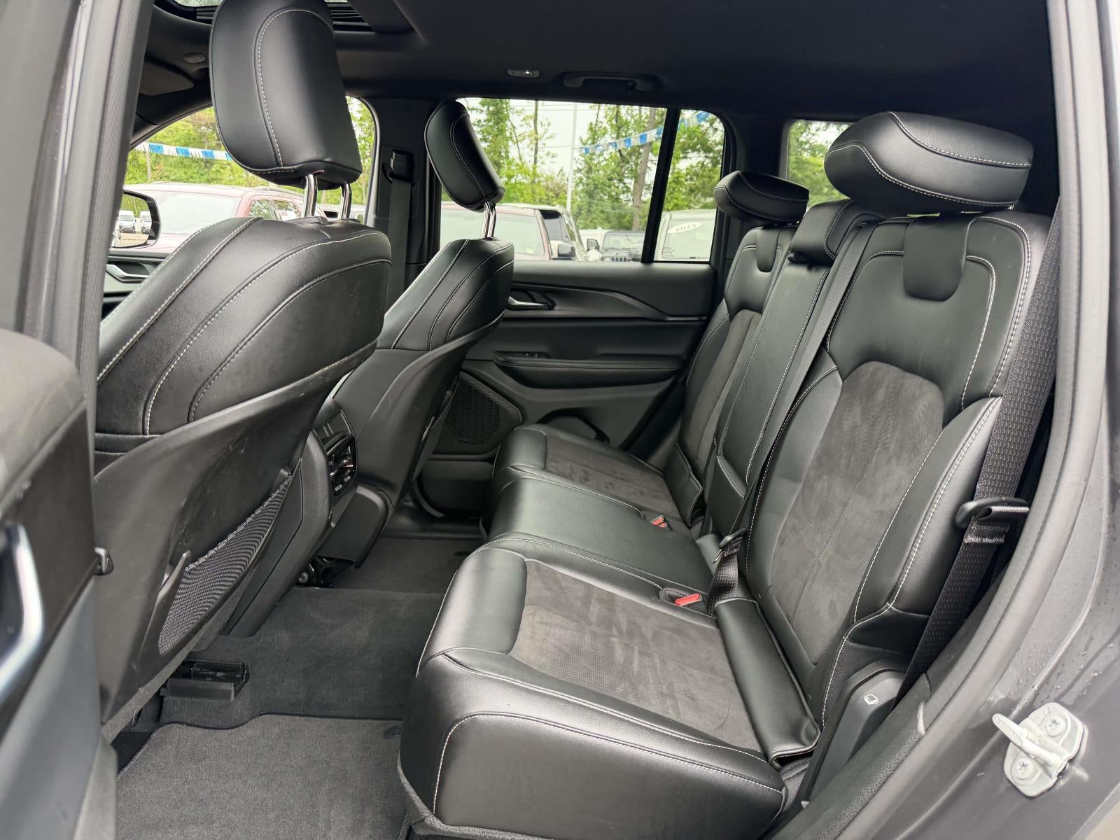 2023 Jeep Grand Cherokee Altitude 4x4