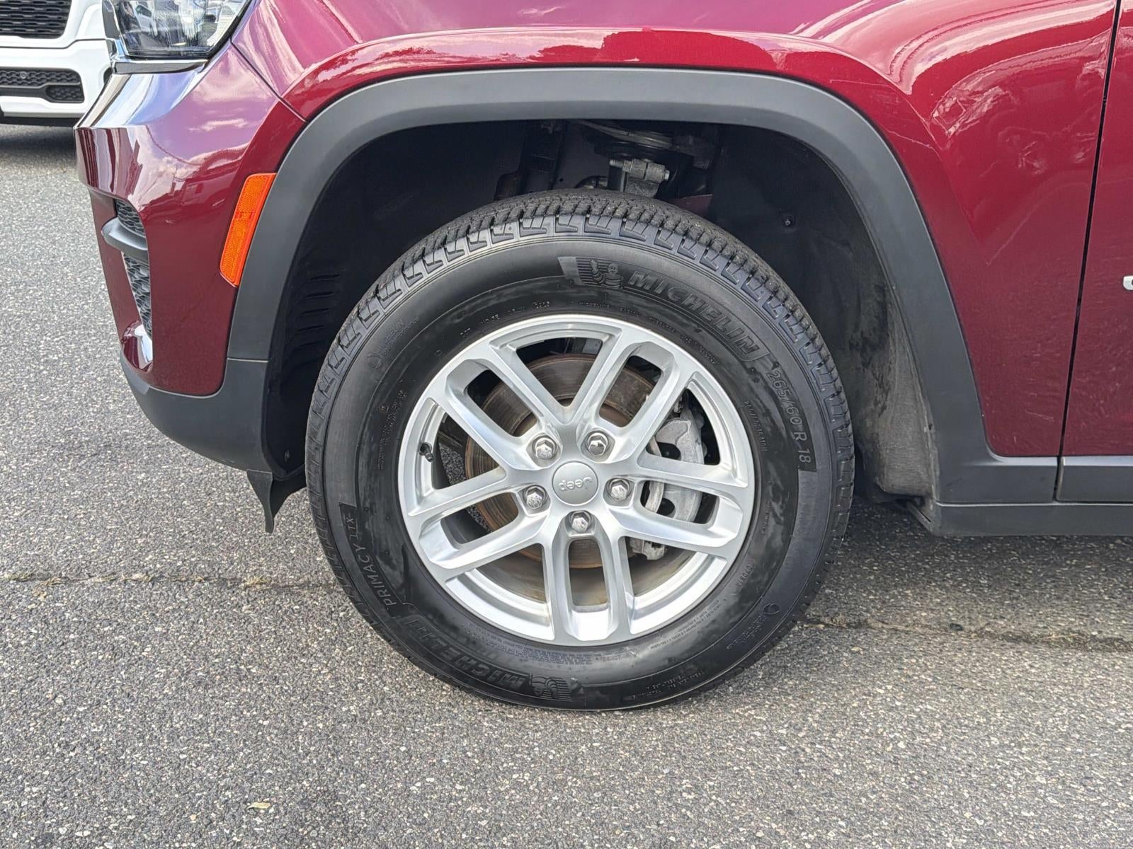 2025 Jeep Grand Cherokee Laredo X 4x4