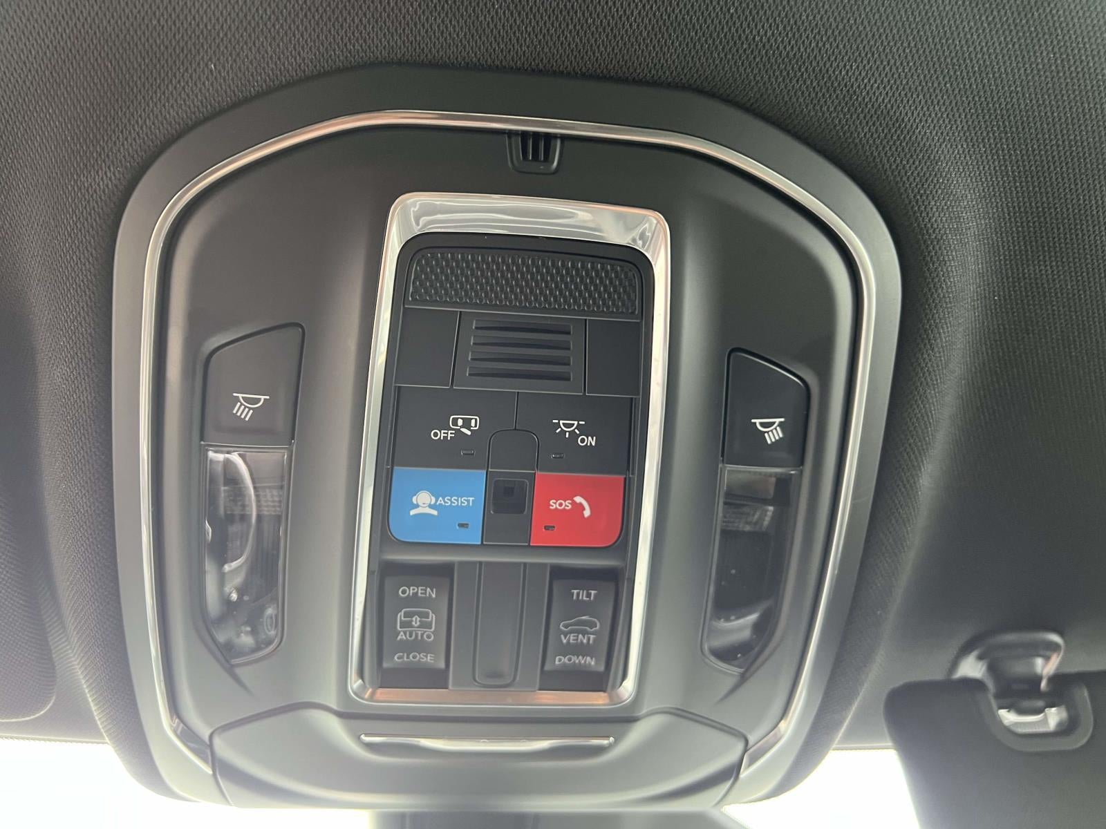 2025 Jeep Grand Cherokee L Laredo X 4x4