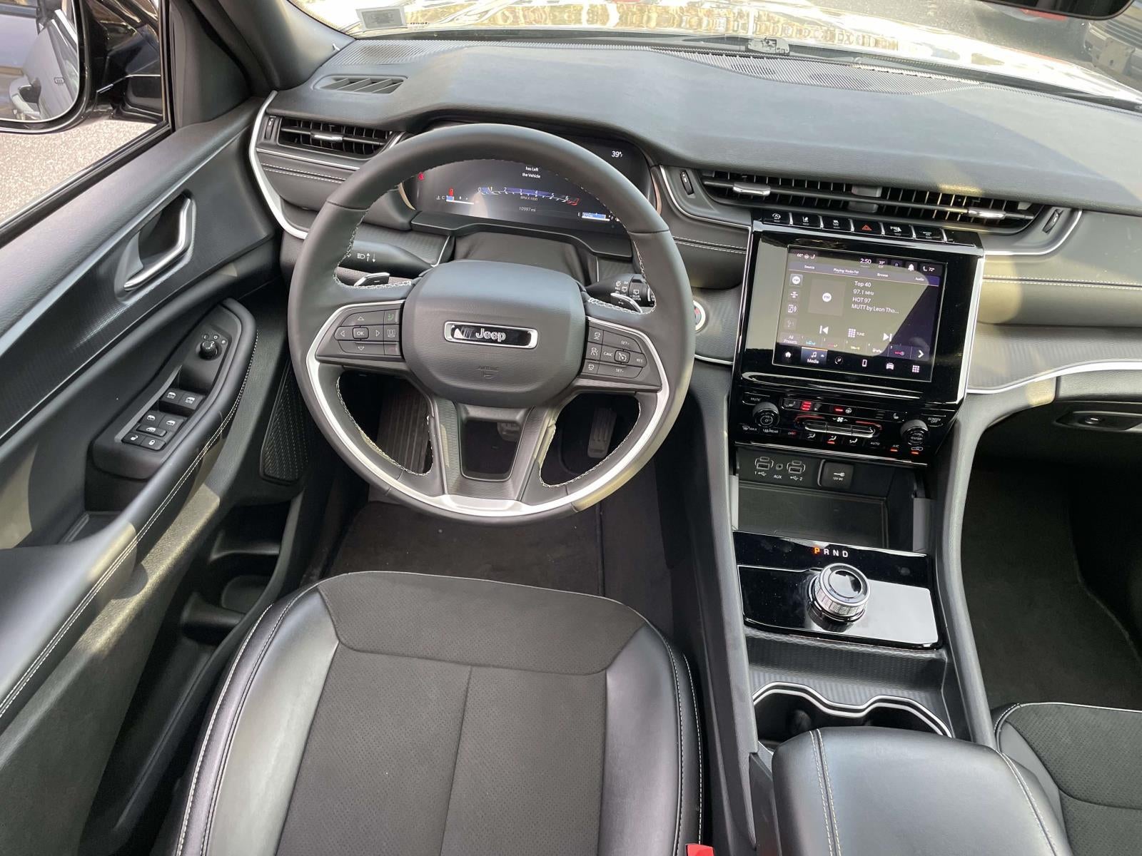 2025 Jeep Grand Cherokee L Altitude X 4x4