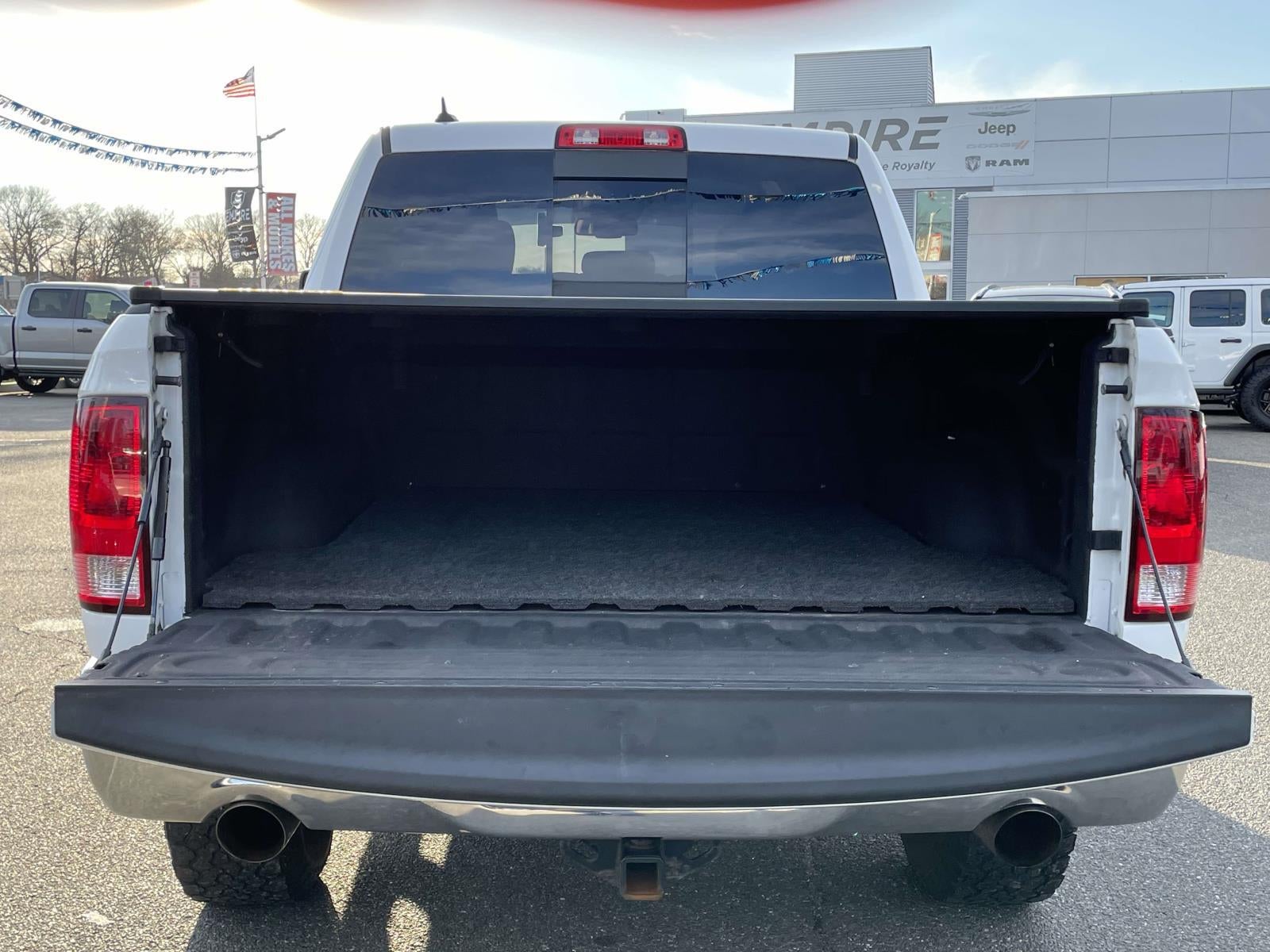 2019 RAM 1500 Classic SLT Crew Cab 4x4 5'7' Box