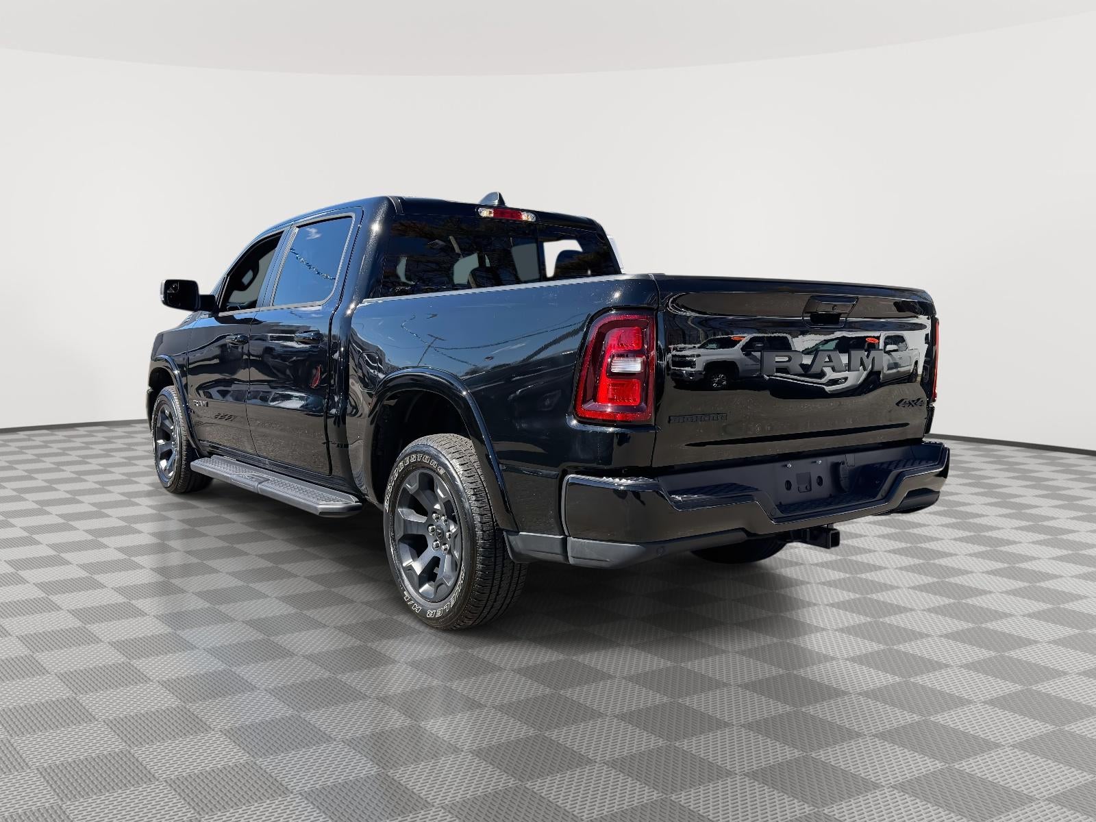 2025 RAM 1500 Big Horn Crew Cab 4x4 5'7' Box