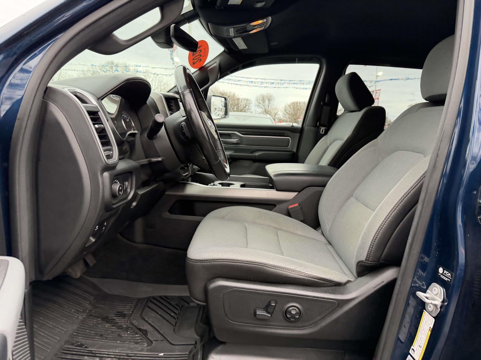 2021 RAM 1500 Big Horn Crew Cab 4x4 5'7' Box