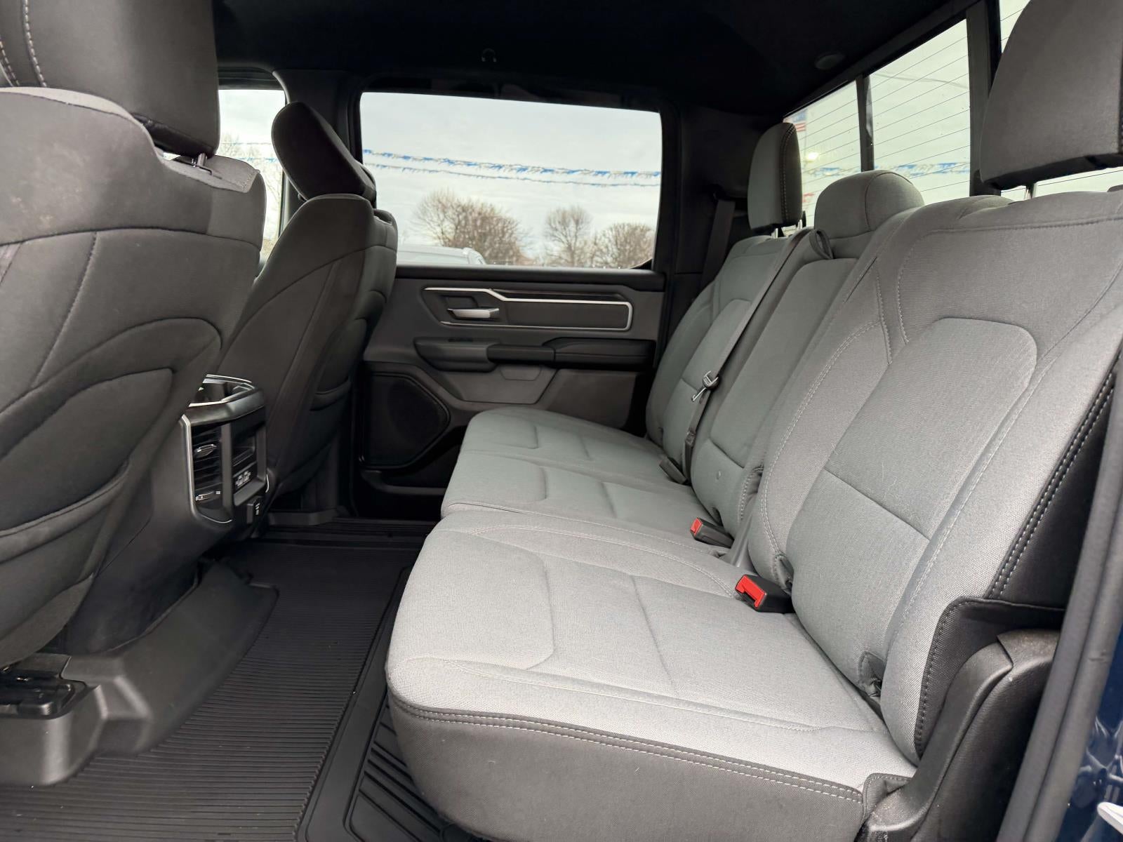 2021 RAM 1500 Big Horn Crew Cab 4x4 5'7' Box