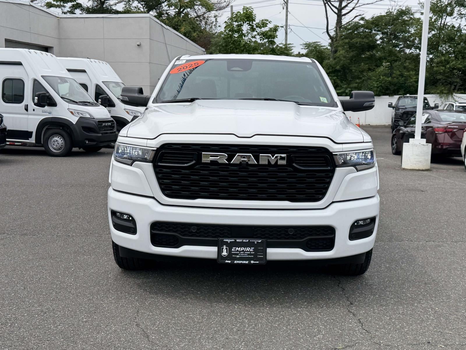 2025 RAM 1500 Big Horn Crew Cab 4x4 5'7' Box