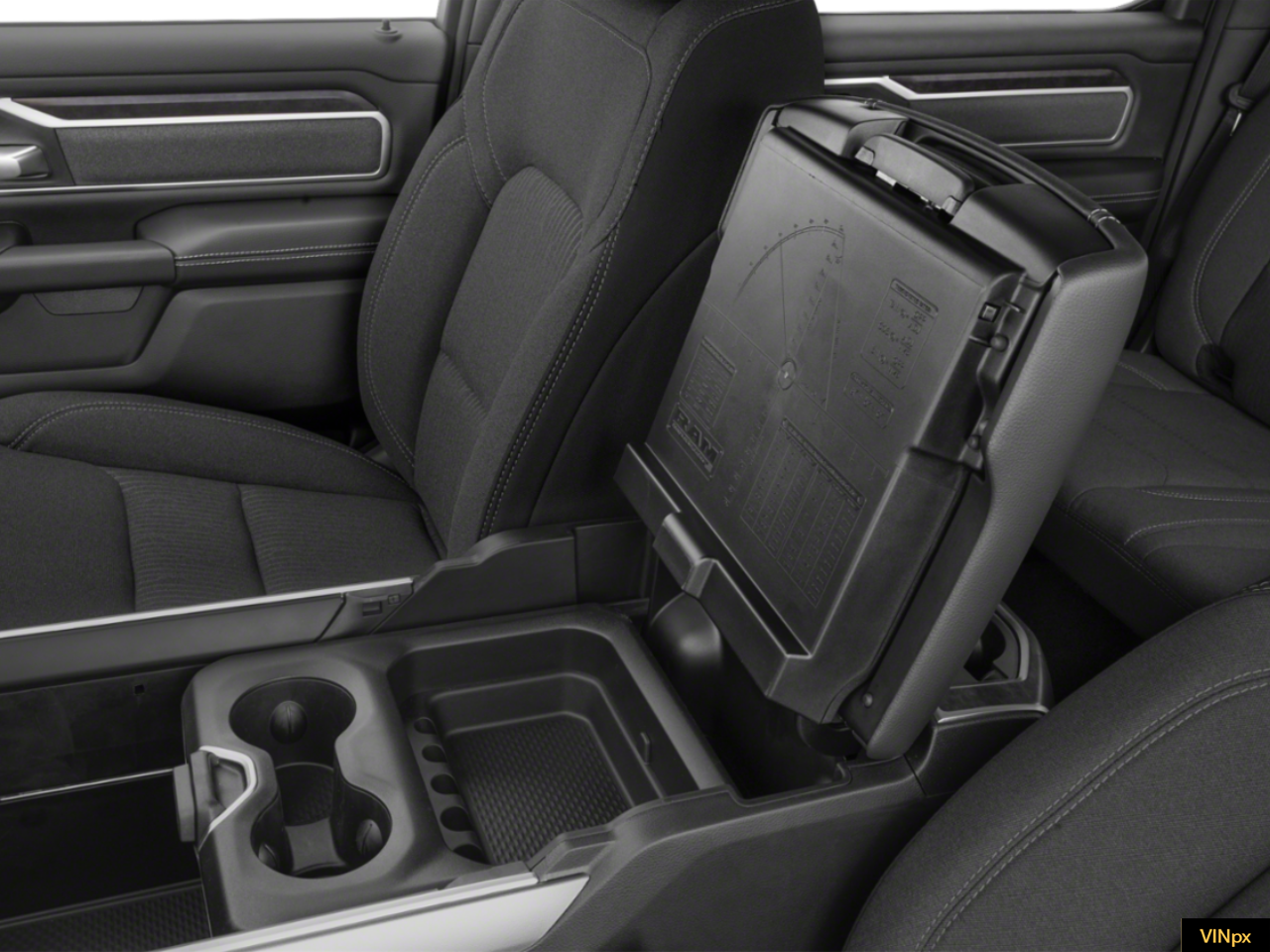 2024 RAM 1500 Big Horn Crew Cab 4x4 57' Box