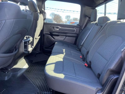 2022 RAM 1500 Big Horn Crew Cab 4x4 6'4' Box